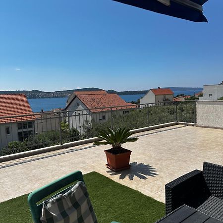 Apartments Sevo Trogir Luaran gambar
