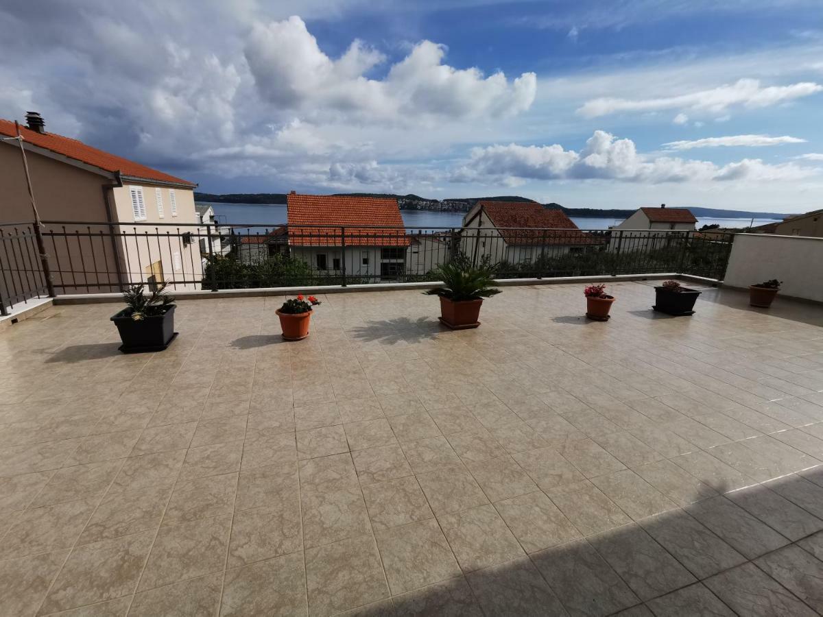Apartments Sevo Trogir Luaran gambar